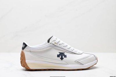公司级迪桑特Descente 舒适百搭 防滑耐磨 低帮 生活休闲鞋 货号:S Lcr76 尺码:36 36.5 37.5 38 38.5 39 40 40.5