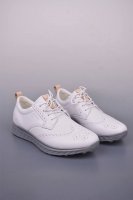 ecco爱步男鞋 夏季运动鞋潮酷时尚跑步鞋 街头户外系列 广东大厂出品 鞋面采用优质网布与皮质贴片手工制成 舒适透气肌肤 亲肤内里 透气性能良好 保持足底干爽舒