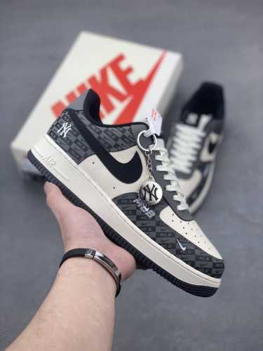 本地自取340 海外限量发售！公司级Nike Air Force 1 '07 Low “Mlb联名——暗格米灰”空军一号 低帮 运动鞋 休闲鞋 折边针车 工艺难