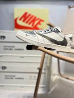 公司级头层皮斯图西 X 乔丹Air Jordan 1 Low Aj1低帮系列篮球鞋 官方同步配色 原装级产物 #拒绝公底 立体鞋型 细节完美 高清洁度Xs708