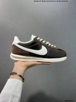 130 nike Classic Cortez 耐克经典轻便舒适男子阿甘鞋休闲跑步鞋运动鞋 纯粹而执着的精神 使得Cortez种在了一代人的心里 无论是否喜欢它