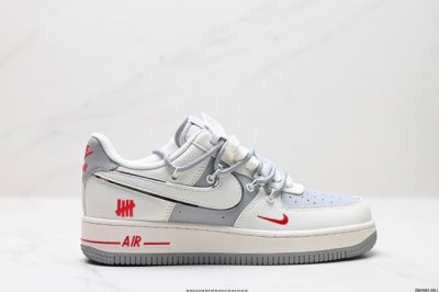 公司级NIKE AIR FORCE 1‘07 LV8 原楦头原纸板 打造纯正低帮空军版型 专注外贸渠道 全掌内置蜂窝气垫 原盒配件 原厂中底钢印、拉帮完美 货号