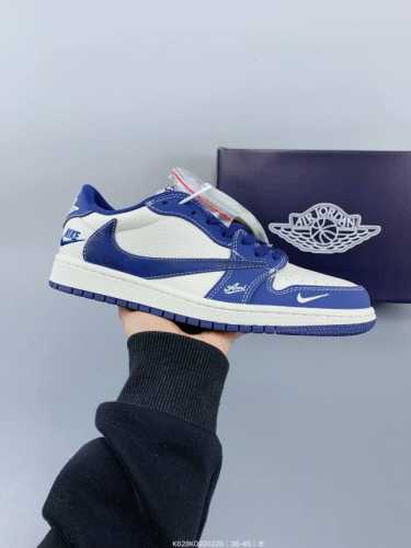 ：310 travis Scott X Fragment Design X Jordan Air Jordan 1 Low Og Sp 多方联名合作融合了Tr