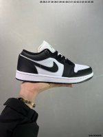 公司级Air Jordan 1 Low Aj1乔1低帮休闲板鞋 同步官方配色 市场唯一独家头层皮打造 原鞋原档案开发 原厂皮料 原档冲孔鞋头 正确满胶鞋垫 四线