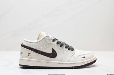 公司级nike Air Jordan 1 Low Aj1乔1低帮休闲板鞋 同步官方配色 原档冲孔鞋头 四线拉帮 鞋舌高弹海绵填充 官方货号:Wg8850-002