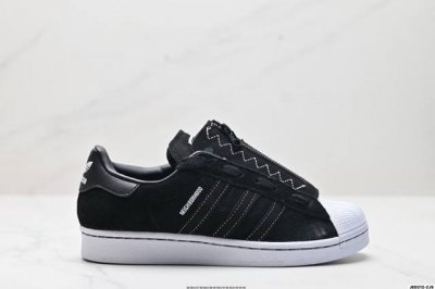 公司级阿迪达斯Adidas三叶草 Originals Superstar贝壳头系列低帮经典百搭休闲运动板鞋 货号:Fy6014 尺码:35.5 36 36.5