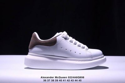 真标意大利高奢品牌Alexander Mcqueen亚历山大 麦昆 Sole Leather Sneakers低帮时装厚底休闲运动小白鞋 货号:553770 W