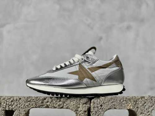 渠道原装订单 Ggdb Marathon Golden Goose 陈伟霆同款 马拉松系列联名运动鞋 银色金星 #Deluxe Brand与k-Pop艺术家mi
