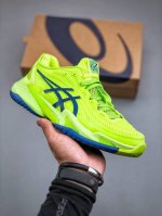 Asics 亚瑟士court Ff 3 网球鞋旨在帮助您创造了稳定的着陆并减少了身体负荷。您可以投入更多精力来产生有力的挥拍动作。凭借良好的外底抓地力和 Twi