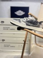 330 定制重磅三方联名，当红嘻哈歌手特拉维斯·斯科特 Air Jordan 1 Low Og Sp"Damier Azur/Brown/迪奥 Aj1乔丹一代经