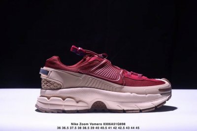 200 公司级耐克Nike Zoom Vomero Roam 马拉松复古跑五代休闲运动慢跑鞋 采用环保纤维革饰片组合网眼布鞋面材质 升级正确后跟Tpu加固 耐弯