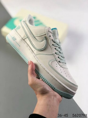 真标带半码！ 耐克nike Air Force 1 Low 空军一号 联名款 低帮百搭休闲运动板鞋 柔软、弹性十足的缓震性能和出色的中底设计，横跨复古与现代的外