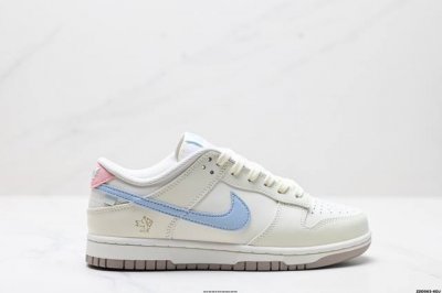 340 公司级耐克Nike Dunk Low 扣篮系列 复古低帮休闲运动滑板板鞋 采用脚感柔软舒适Zoomair气垫 有效吸收滑板等极限运动在落地时带来的冲击力