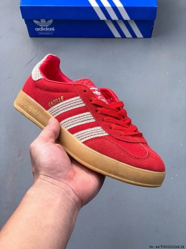 真标半码 阿迪达斯Adidas Gazelle 低帮复古百搭休闲运动板鞋 0525126L18