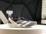 阿迪达斯 Ad Adizero Adios 9 M 轻盈跑鞋 耐磨减震专业跑步鞋 冲向目标 一路向前 不断挑战和突破自我 无论是平时训练还是马拉松 让这款Adi