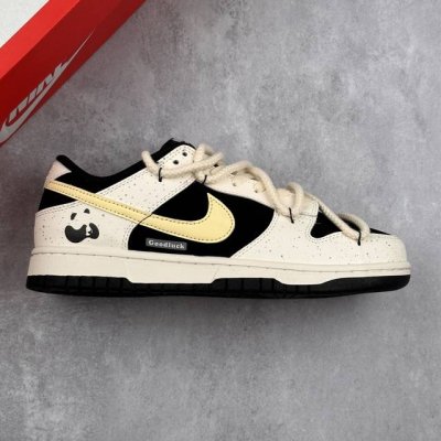 本地 核心私 Nike Dunk Low 耐克 Sb 低帮 小熊猫麻绳解构 中国风复古做旧 防滑耐磨低邦板鞋 该走制版球鲜选用原鞋款为Nike Dunk Low