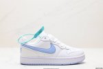 真标耐克 Nike Court Borough Low 2低帮百搭透气休闲运动板鞋，经典耐用的设计，兼顾舒适脚感和出众风范，演绎匠心之作。结构性的支撑贴合感结合
