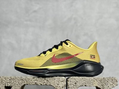 Nk Air Zoom Pegasus 41 耐克网面透气轻便耐磨跑鞋 Hf0396-001 #鞋面采用网布、织物、橡塑材料等多种材料拼接，出色支撑效果，缔造稳