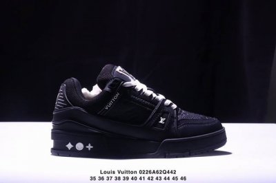 公司级路易威登 Louis Vuitton Lv路易威登板鞋 新款 Lv Trainer最新配色运动鞋 L家 篮球鞋风格运动鞋 该鞋由艺术总监 Virgil A