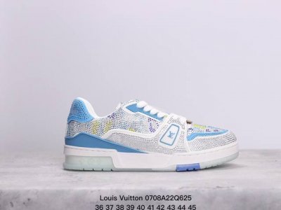 公司级升级原楦原纸版数据开发版型#这双“变胖”了的trainer好受瞩目 又大又圆 ,全新 Lv路易威登louis Vuitton Trainer Maxi L