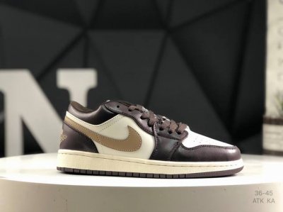 Air Jordan 1 Low Aj1乔1低帮休闲板鞋 同步官方配色 市场唯一独家头层皮打造 原鞋原档案开发 原厂皮料 原档冲孔鞋头 正确满胶鞋垫 四线拉帮