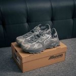 核心私 Mizuno Racer Trail Se 美津浓织物合成革透气春夏季凉鞋 货号：D1Gh241906 尺码：36 36.5 37 38 38.5 39