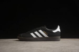 210 Ad Gazelle W Ih2217 三叶草休闲防滑耐磨低帮板鞋 尺码：35 36 36.5 37 38 38.5 39 40 40.5 41 42
