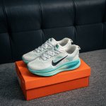 核心私 Nike Air Zoom Vomero 18 全新科技提前原鞋开发 运动跑鞋 区别市面真标版本 必定是官方强力主推款式，真正的Zoom缓震科技嵌入如假