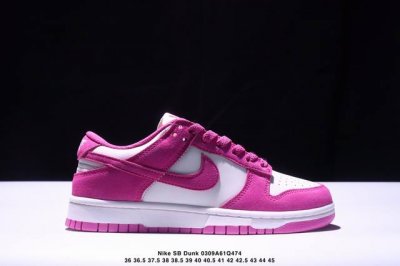 210 耐克Nike Sb Dunk Low 扣篮系列 复古低帮休闲运动滑板板鞋。采用脚感柔软舒适Zoomair气垫，有效吸收滑板等极限运动在落地时带来的冲击力