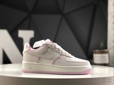 230 Nike Air Force 1 Low 07 "Valentine‘S Day" 白粉原楦头原纸板 打造纯正低帮空军版型专注外贸渠道 全掌内置蜂窝气垫