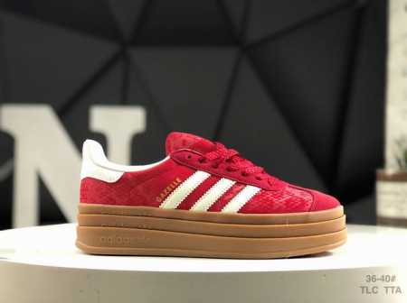140 Adidas Originals Samba Og 蛇年限定 高热新品 "Year Ofsnake" 时尚百搭 防滑耐磨 低帮 阿迪达斯板鞋 以红色为主 - 点击图像关闭