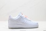 真标耐克Nike Air Force 1 07空军一号低帮百搭休闲运动板鞋 柔软 弹性十足的缓震性能和出色的中底设计 横跨复古与现代的外型结合 造就出风靡全球三