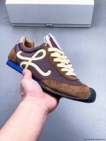 公司级！Loewe罗意威 Ballet Runner 小牛皮 圆头系带 低帮 生活休闲鞋 罗意威全新版大头运动鞋Ballet Runner ，以其独特的设计和舒