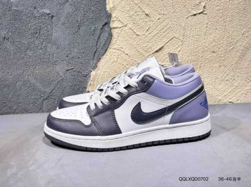 140 #新品上市实拍 Air Jordan 1 Low 低帮 蓝柠檬 Aj1 乔丹1代 Aj1 乔1 低邦 蓝黄拼接 乔丹篮球鞋系列 鞋身采用蓝色皮革勾勒轮廓
