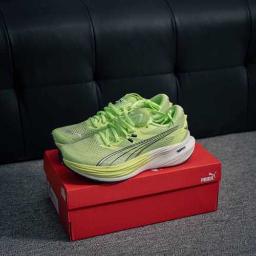 核心私 Puma Deviate Nitro 3 彪破精英顶缓系列低帮氮气超轻量竞速休闲运动慢跑鞋 货号：309707 06 尺码：36 37 37.5 38