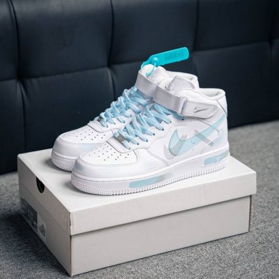 Air Force 1 原装级别 原楦头原纸板 打造纯正空军版型专注外贸渠道 全掌内置蜂窝气垫 原盒配件 原厂中底钢印、拉帮完美 货号：CW2289 111 尺