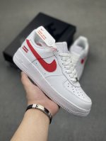 中国限定 Supreme×Nike Air Force 1 07 Low “白红” 联名空军一号低帮休闲板鞋 原鞋开发 原盒原包装 原楦头原纸板 配件齐全 纯正