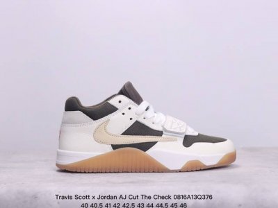 公司级travis Scott X Jordan Aj Cut The Check Ts倒钩联名魔术贴篮球鞋 Fz8117-100 配色方面采用黑色为底 搭配棕