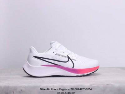 耐克nike Air Zoom Pegasus 38 登月38网面透气跑步鞋 兼顾迅疾外观和稳固脚感 后跟覆面和中足动态支撑巧妙融合 缔造稳定顺畅的迈步体验 采