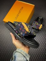 flouis Vuitton ｜路易威登2025Ss最新春夏款 村上隆 Takashi Murakami X Louis Vuitton 皮革 圆头套脚一字拖鞋