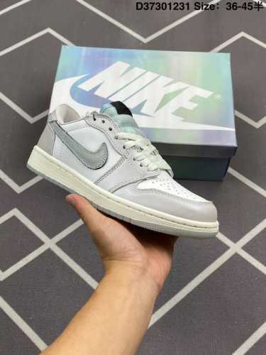 公司级Nike Air Jordan 1 Low Se Aj1乔1低帮休闲板鞋 同步官方配色 官方货号:Hf4080-001 尺码:36 36.5 37.5 3