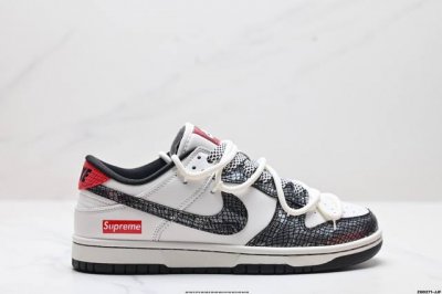 公司级Nk Dunk Low Retro “Diy高端定制” 低帮休闲运动板鞋 原装头层材料 用料绝不含糊 独家版型蒸餾加工帶來的是更好的视觉和脚感体验 清洁度