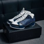 560 核心私 Air Jordan 23 Retro Aj23乔23 复古文化篮球鞋 真碳板加持 货号：318376 011 尺码：40 40.5 41 42