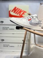 公司级头层皮斯图西 X 乔丹Air Jordan 1 Low Aj1低帮系列篮球鞋 官方同步配色 原装级产物 #拒绝公底 立体鞋型 细节完美 高清洁度Yx506
