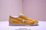 Descente Chron Tempo Replica迪桑特 舒适百搭防滑耐磨低帮生活休闲鞋 是一款集复古与现代于一体的低帮跑步鞋 简洁的牛皮鞋面不仅彰显出时