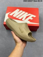 公司级Nike Reactx Rejuven8 Slide耐克 简约舒适 洞洞鞋 由兼具轻便性和耐用性的Eva泡沫打造 拖鞋的外观十分吸引人 融合了舒适与时尚的