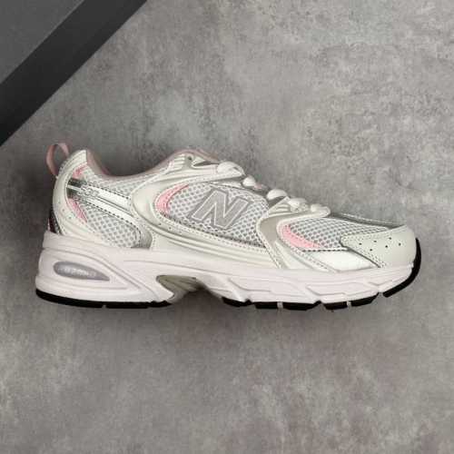 本地 核心私 新百伦 Nb New Balance Mr530系列复古老爹风网布跑步休闲运动鞋 小众老爹鞋 new Balance 530系列鞋款最早风靡于 2