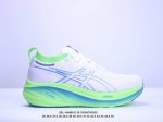 公司级asics 亚瑟士gel-Nimbus 26稳定跑鞋鞋面采用双层提花网面设计，提高包裹性和透气性，后跟搭载稳定系统科技t-Gel提升整体支撑力和结构感，减