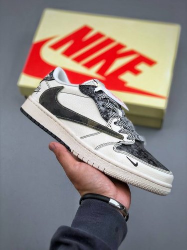 travis Scott X Nike Air Jordan 1 Low X Stussy Air Jordan 1 Low 反转白黑小钩满天星倒钩 纯原版本全