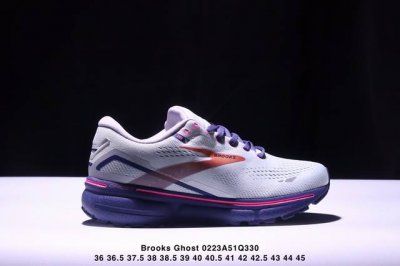 公司级Brooks Ghost 15 布鲁克斯减震耐磨训练女子防滑跑步运动鞋 款跑鞋以其卓越的缓震性能和舒适度备受青睐，采用了Biomogo Dna自适应缓震中